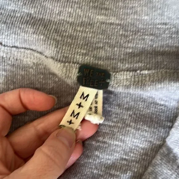 Free People Get Together Gray Long Sleeve Shirt Size Medium - Picture 5 of 7